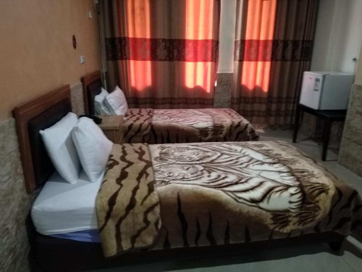Amman Palace Hotel Buitenkant foto